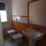 Casa In Campagna * San Giovanni Suèrgiu